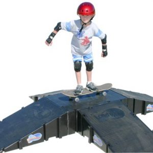 Landwave 4-Sided Pyramid Skateboard Kit with 4 Ramps and 1-Deck