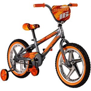Mongoose Skid Boy's Freestyle BMX Bike with Training Wheels, 16-Inch Wheels, Grey